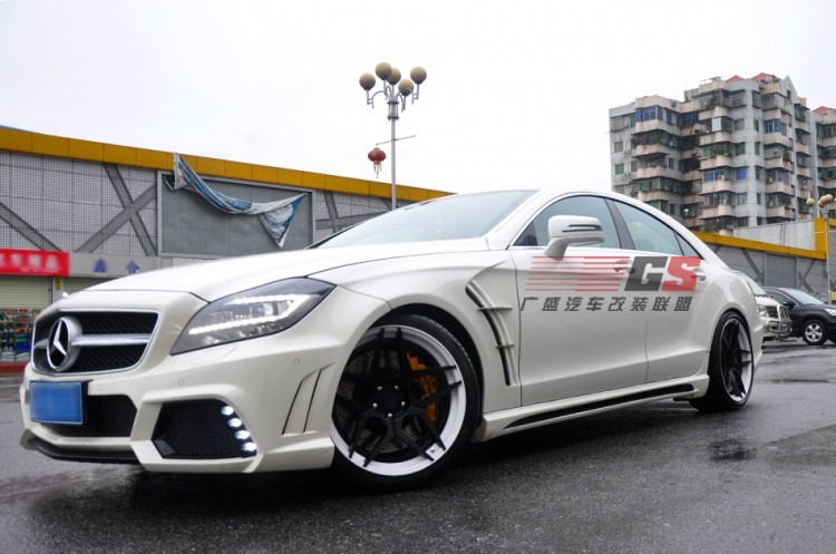 奔馳CLS350/CLS300/W218改裝WALD大包圍葉子板尾翼后唇排氣管前唇