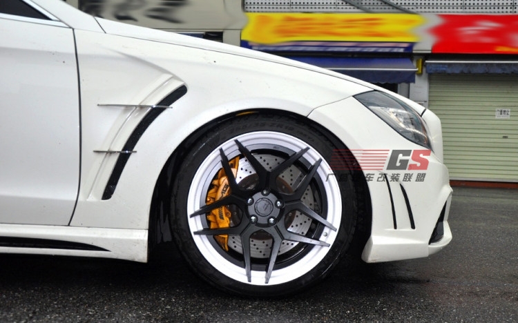 奔馳CLS350/CLS300/W218改裝WALD大包圍葉子板尾翼后唇排氣管前唇