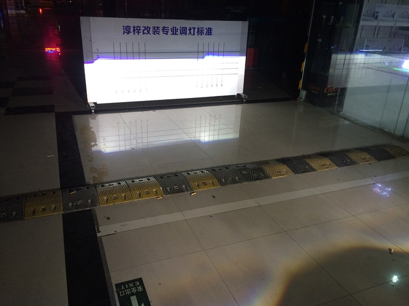 翼神再度加裝原裝Q5雙光透鏡 漢雷氙氣燈 藍(lán)色惡魔眼 白色天使眼