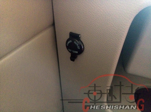依維柯內(nèi)飾改裝，航空座椅專業(yè)定制、為您量身定制屬于您的內(nèi)飾，