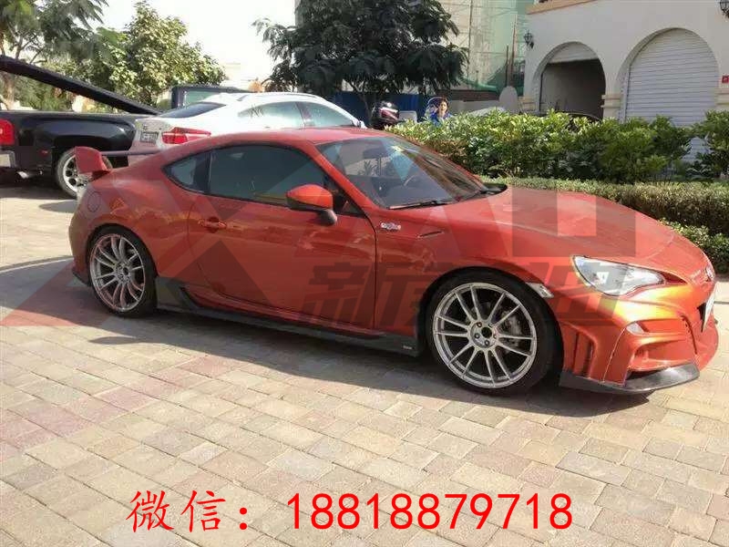 13款豐田GT86改裝大包圍套件碳纖機(jī)蓋尾翼內(nèi)飾改裝排氣