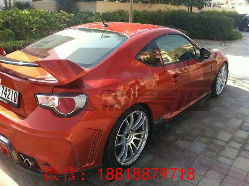 13款豐田GT86改裝大包圍套件碳纖機(jī)蓋尾翼內(nèi)飾改裝排氣