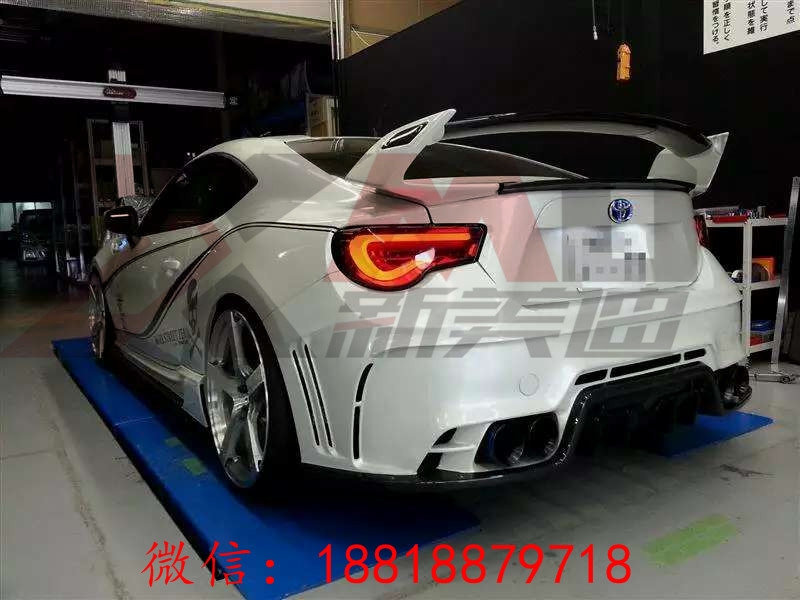 13款豐田GT86改裝大包圍套件碳纖機(jī)蓋尾翼內(nèi)飾改裝排氣