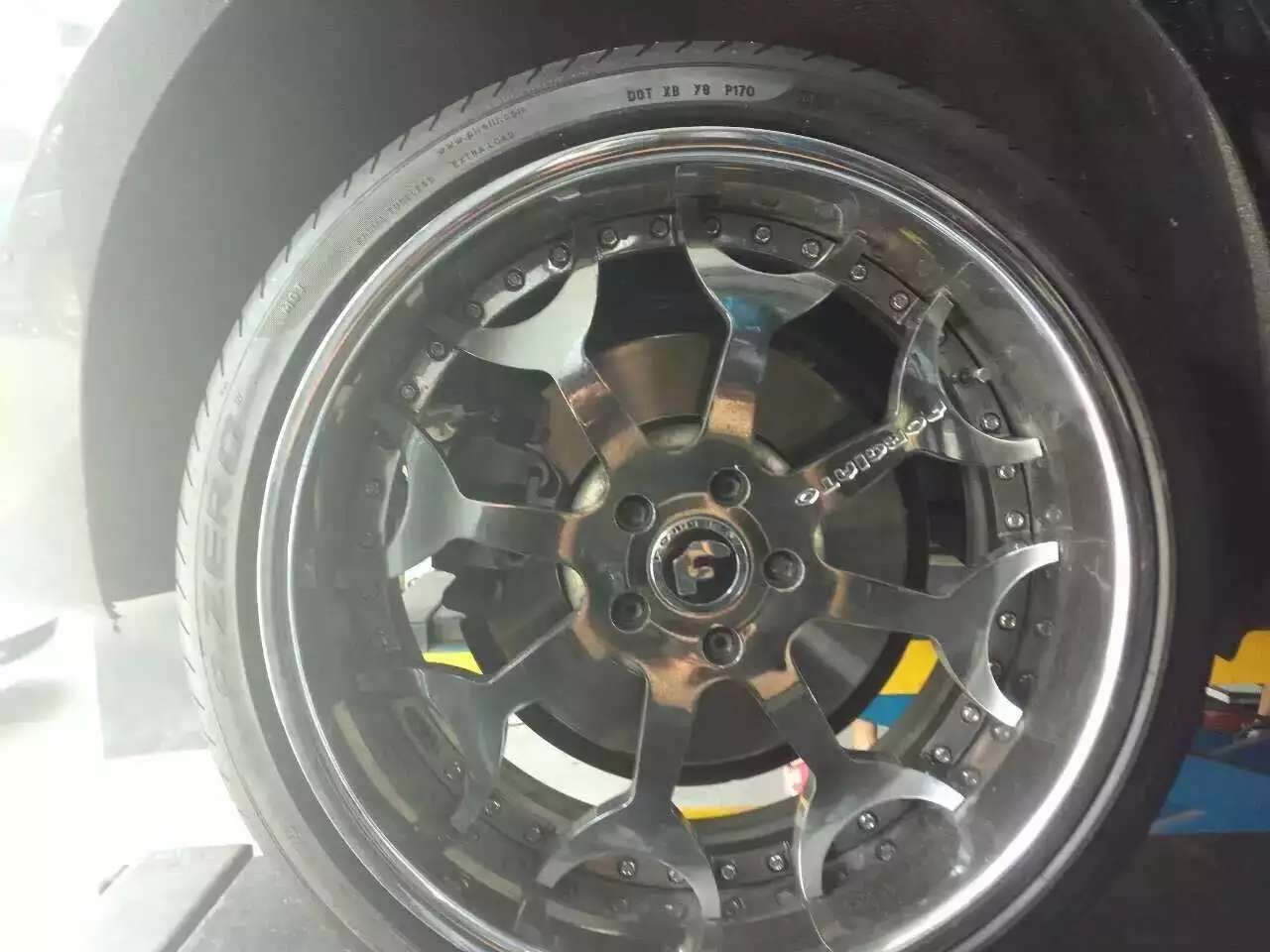 寶馬535GT．裝21寸，美國F