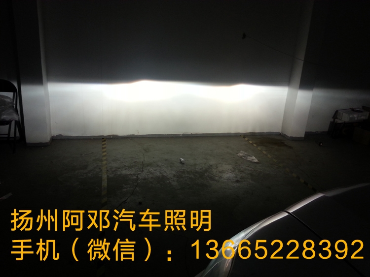 寶馬X5改裝博世21麻點(diǎn)透鏡