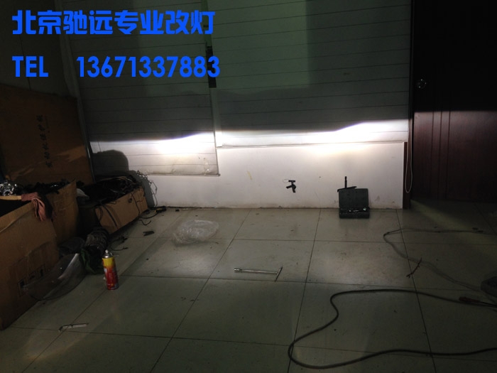 奔馳C200 大燈增亮 改裝奧迪Q5小糸透鏡