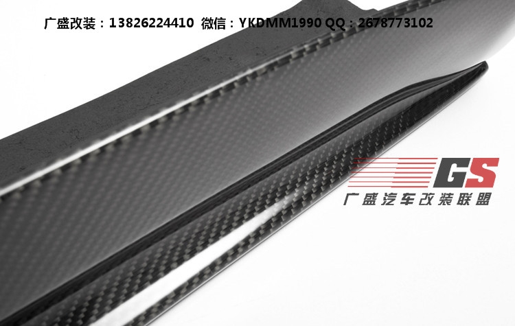 保時(shí)捷911/997卡雷拉Carrera改裝Vorstiner小包圍 碳纖維尾翼后唇