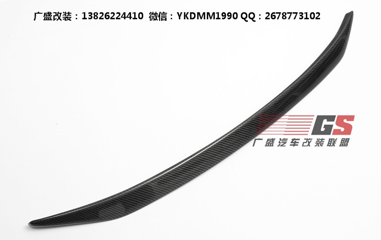 保時(shí)捷911/997卡雷拉Carrera改裝Vorstiner小包圍 碳纖維尾翼后唇