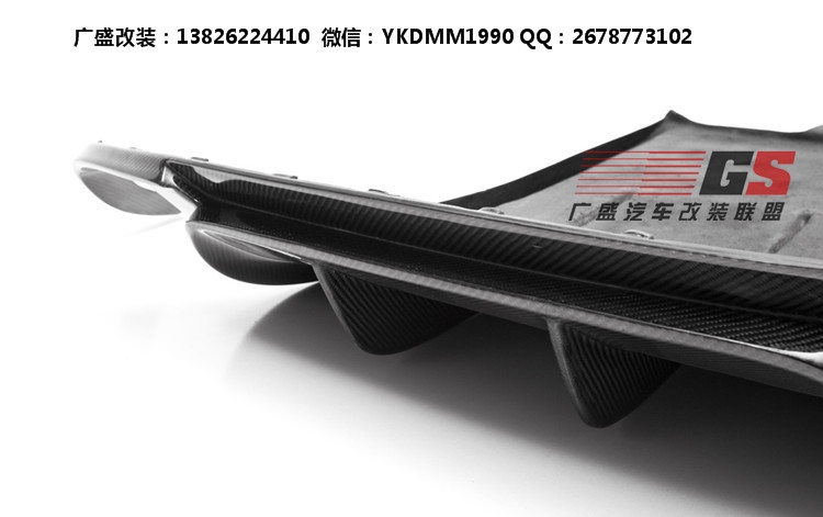 保時(shí)捷911/997卡雷拉Carrera改裝Vorstiner小包圍 碳纖維尾翼后唇