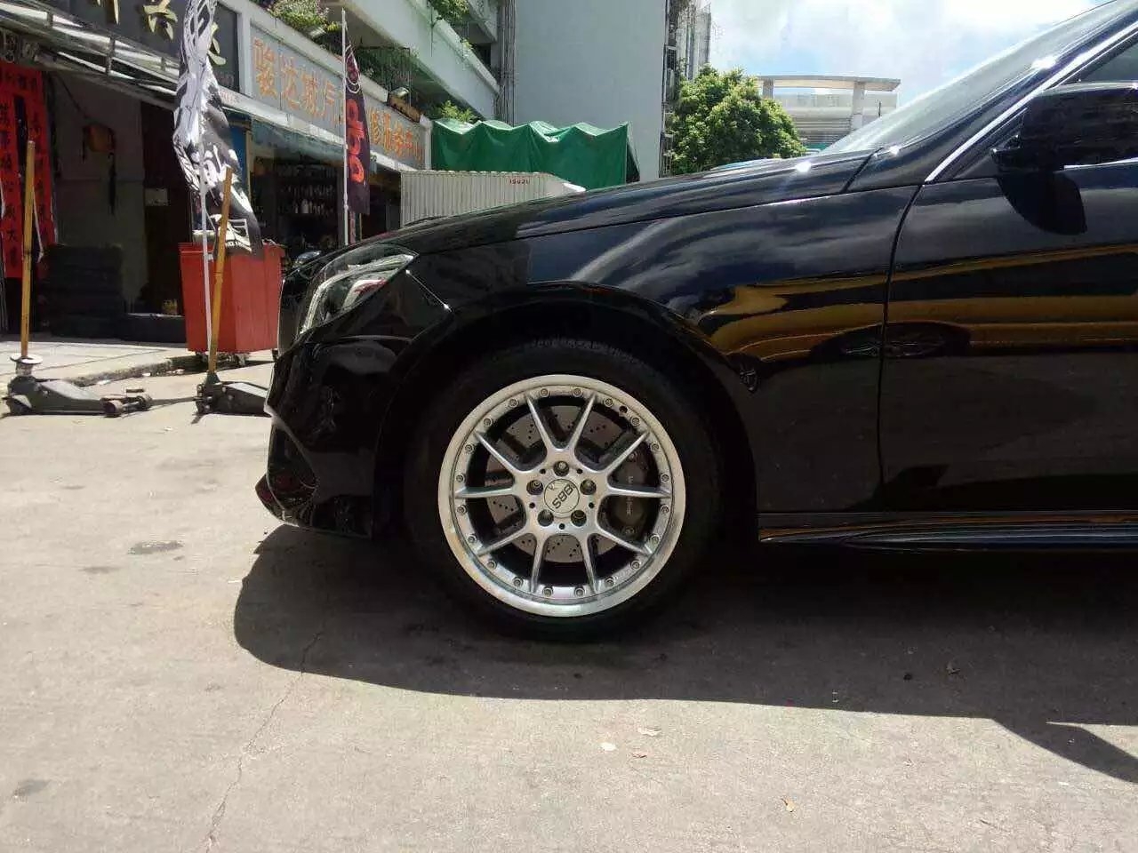 BBS、裝奔馳 E400