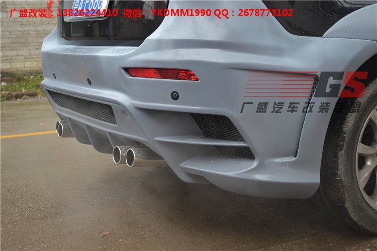 BMW寶馬X6 E71改裝LUMMA寬體大包圍碳纖維機(jī)蓋后唇四出排氣管尾翼
