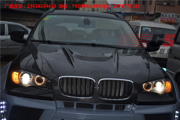 BMW寶馬X6 E71改裝LUMMA寬體大包圍碳纖維機(jī)蓋后唇四出排氣管尾翼