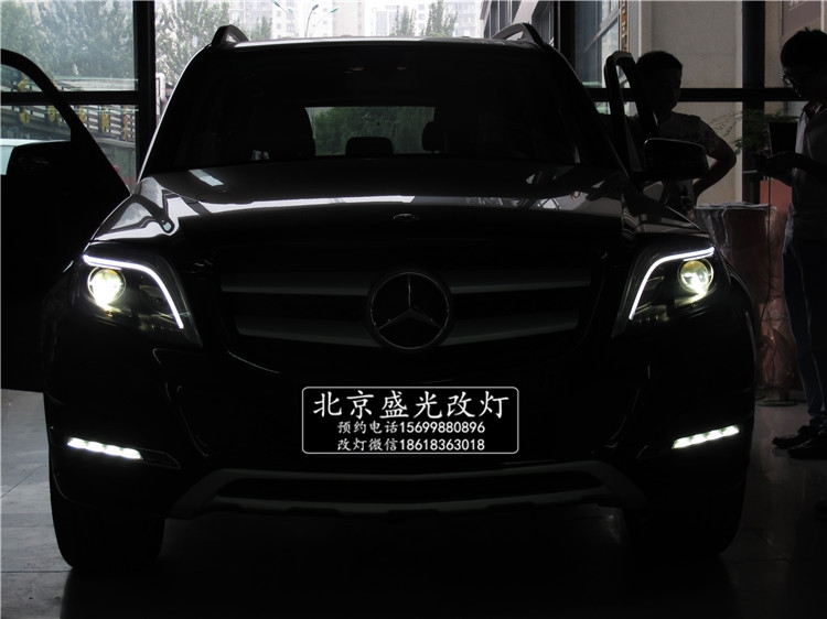 北京改燈 奔馳GLK300升級原廠智能隨動氙氣大燈 北京無界汽車服務(wù)