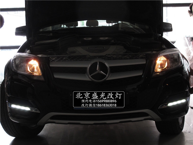 北京改燈 奔馳GLK300升級原廠智能隨動氙氣大燈 北京無界汽車服務(wù)