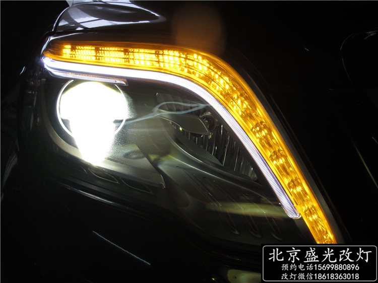 北京改燈 奔馳GLK300升級原廠智能隨動氙氣大燈 北京無界汽車服務(wù)