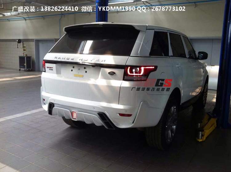 路虎攬勝運(yùn)動(dòng)版改裝STARTECH保險(xiǎn)杠尾翼輪眉排氣管大包圍碳纖維