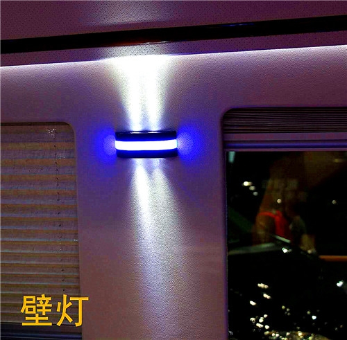 商務(wù)車天花頂燈設(shè)計(jì)