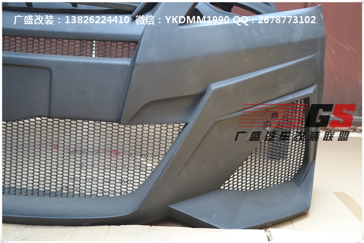 豐田VELLFIRE/Alphard埃爾法改裝WALD大包圍中網(wǎng)尾翼排氣管小包圍