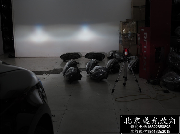 新邁騰升級原廠高配LED淚眼日行燈氙氣大燈總成