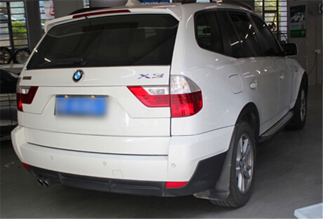 濰坊汽車加裝行車記錄儀，寶馬x3行車記錄儀作業(yè)