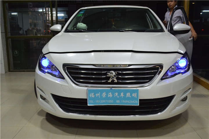 福州車燈升級 標(biāo)致408車燈改裝歐司朗氙氣燈海拉五透鏡 福州榮海照明