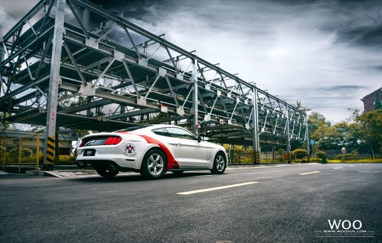福特野馬Mustang【空軍雷鳥版拉花】