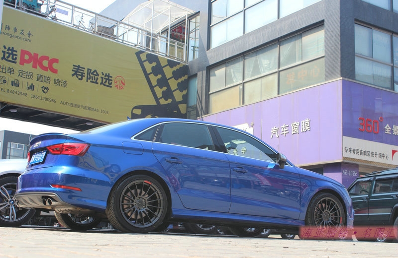 鋼炮S3換裝ENKEI RS05RR 競技血統(tǒng)輪轂