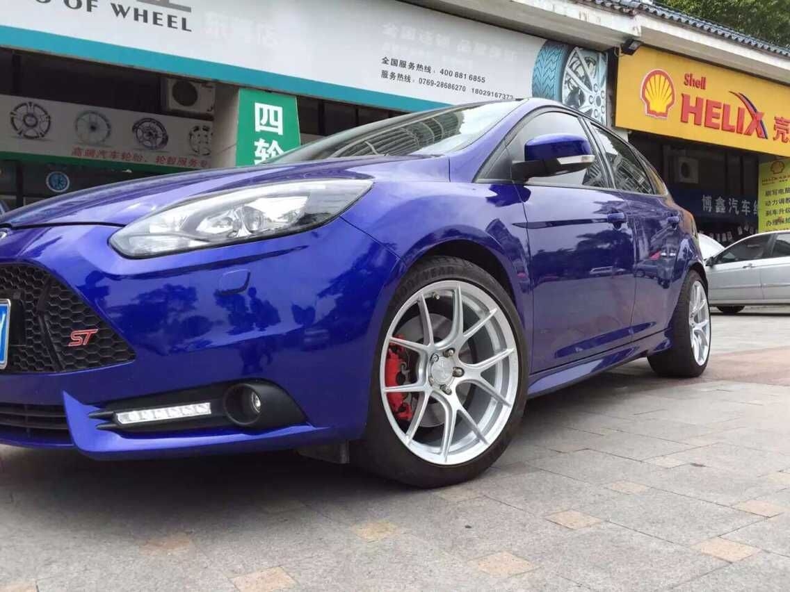 小鋼炮?？怂筍T上身Facewheels FWD-102
