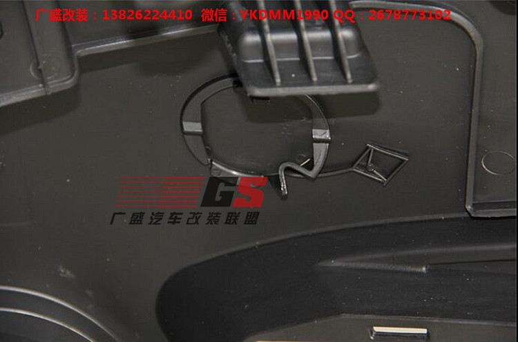 捷豹XF 2.0 3.0改裝XFRS大包圍碳纖維四出后唇尾翼前唇機(jī)蓋排氣管