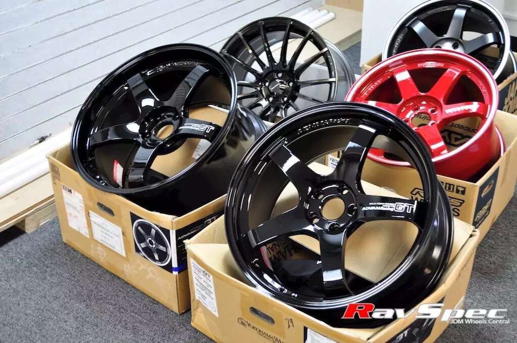 ADVAN GT 鍛造 18寸112 高爾夫 R20