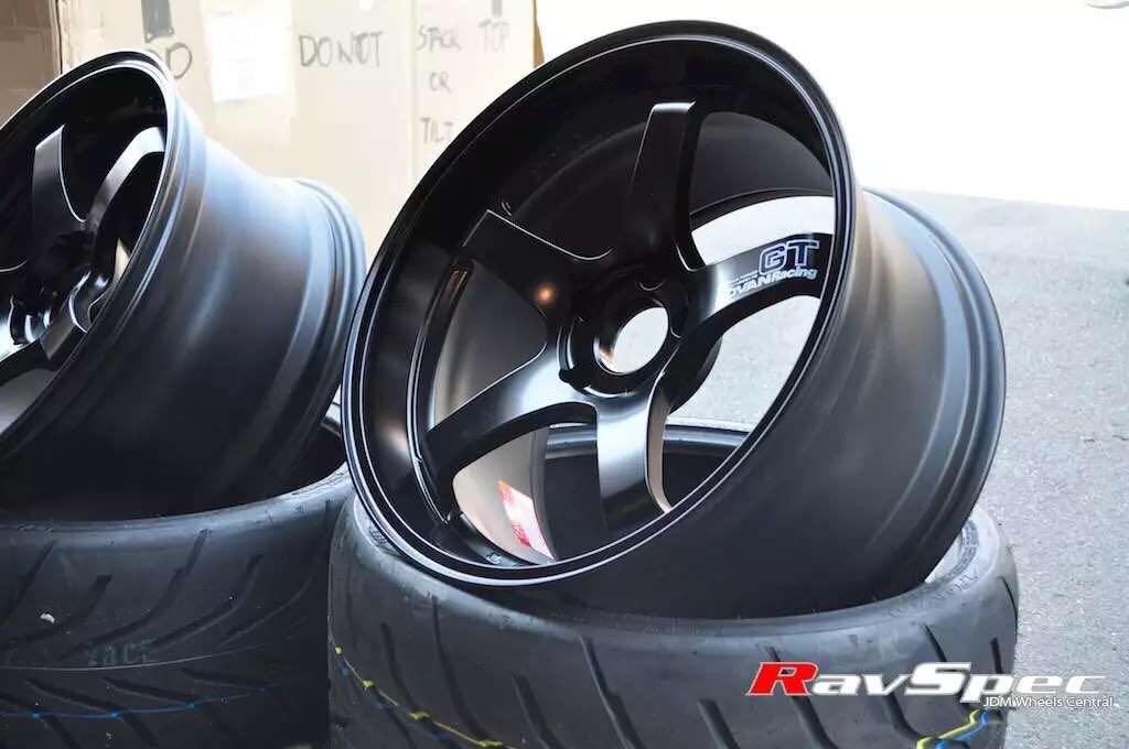ADVAN GT 鍛造 18寸112 高爾夫 R20