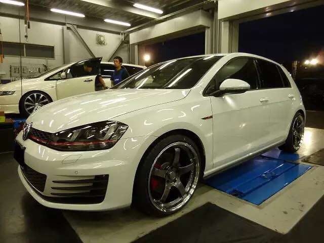 ADVAN GT 鍛造 18寸112 高爾夫 R20