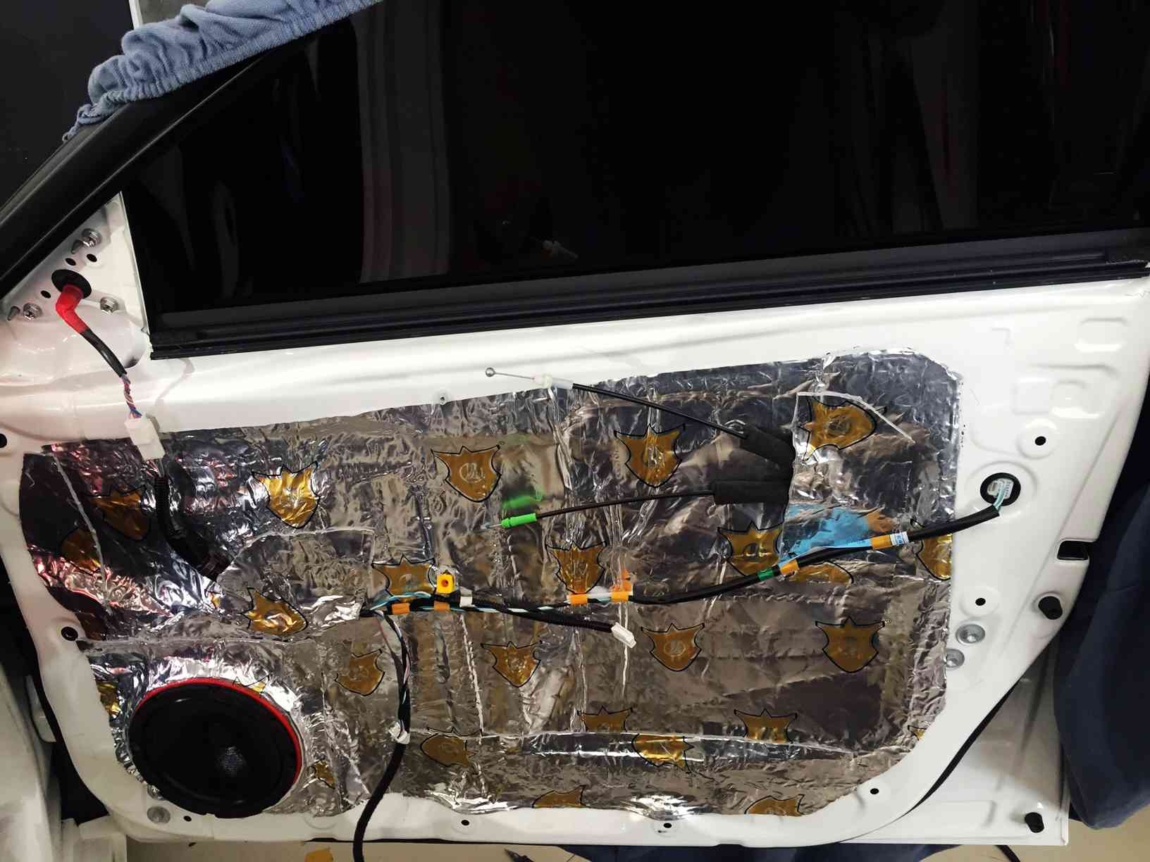 佛山途歌汽車影音：銳志音響改裝德國RS，高品質享受