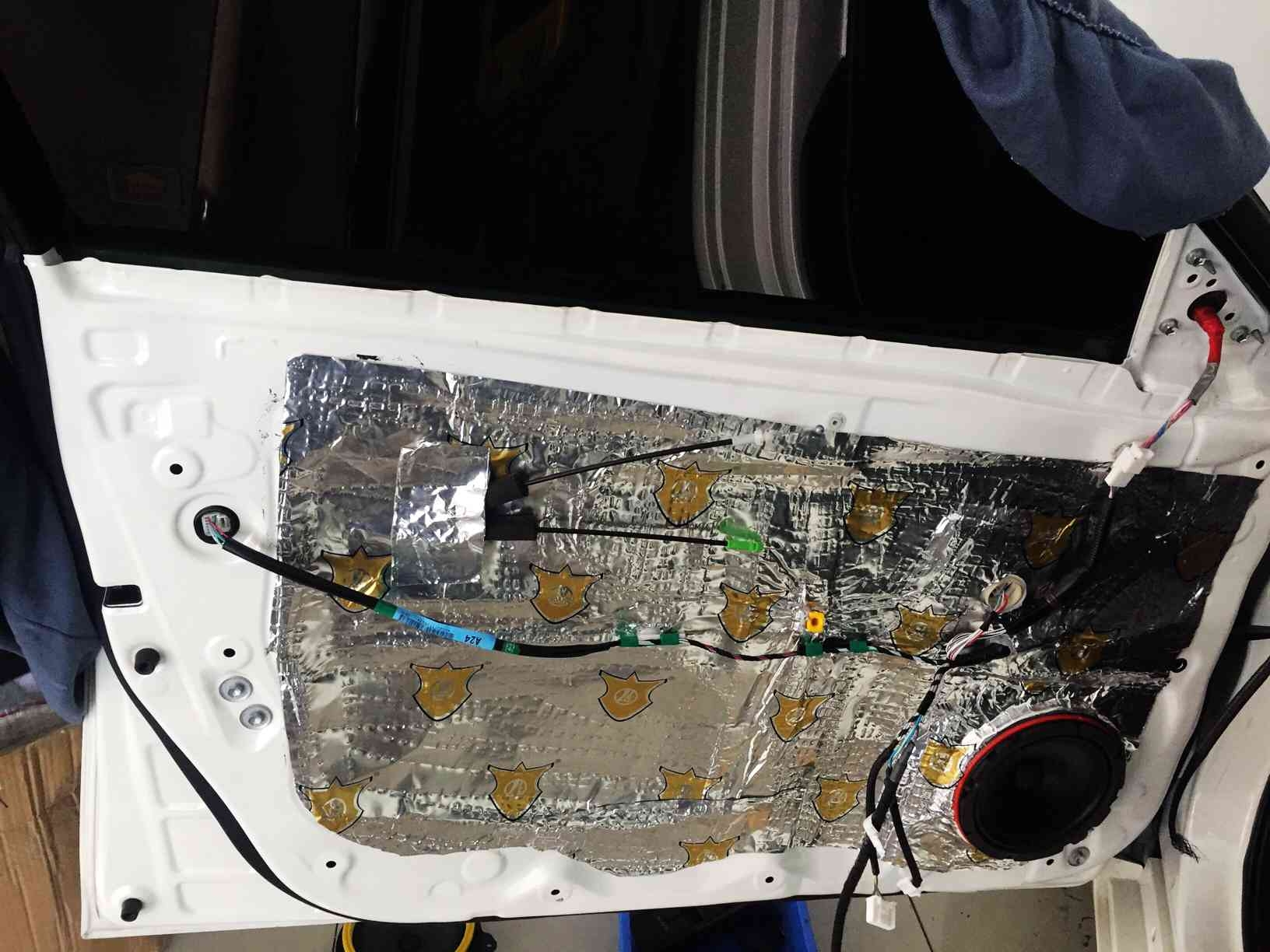 佛山途歌汽車影音：銳志音響改裝德國RS，高品質享受