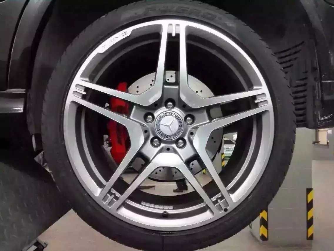 奔馳 E63，AMG．19寸 奔馳不要錯(cuò)過 極品少有！