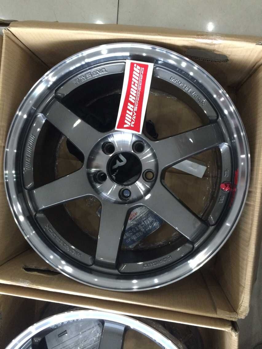 日本正品 RAYS TE37SL 灰色紅標 112 18寸