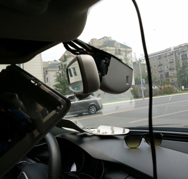 奧迪行車記錄儀