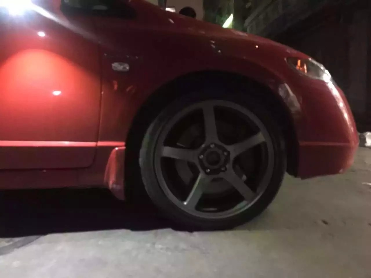 昨晚裝車：思域，裝18寸 鍛造