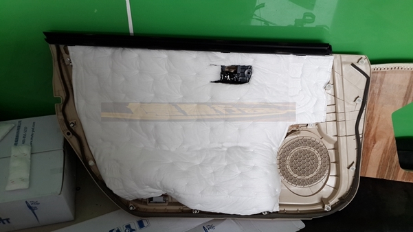 中山汽車音響改裝.凌志的微笑——雷克薩斯ES300h汽車音響改裝