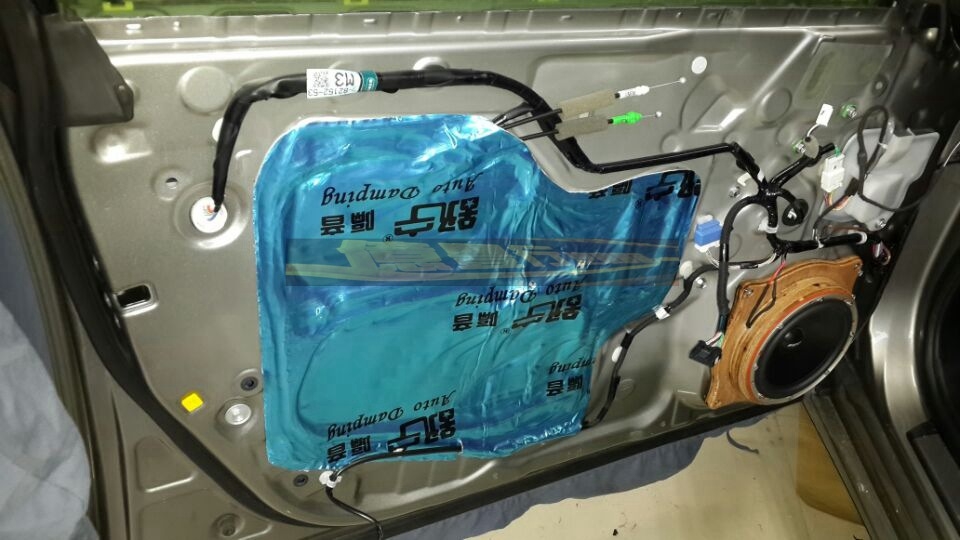 中山汽車音響改裝中山億豐行.高音倒模的樂趣——雷克薩斯IS250汽車音響改裝