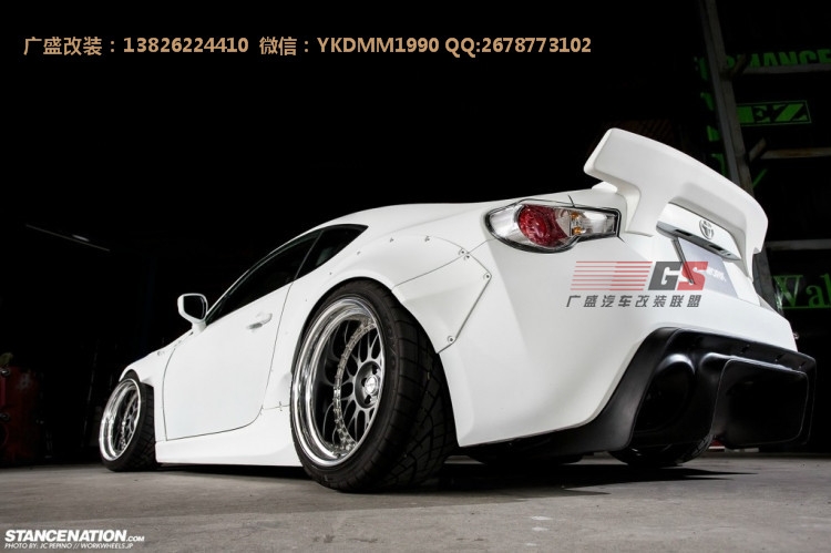 豐田GT86改裝Greddy Rocket bunny寬體二代大包圍碳纖維前唇排氣