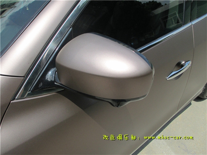 英菲尼迪QX50車身貼膜改顏色 全車貼膜改色施工比利時(shí)麥可貼迷霧棕