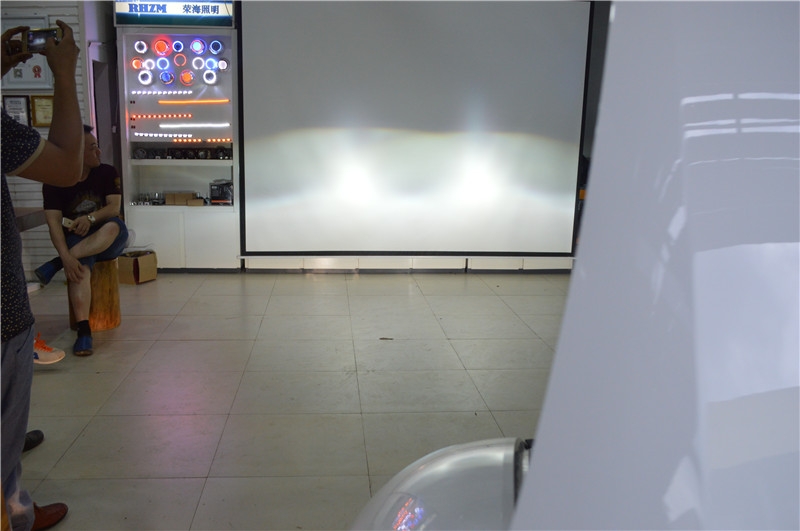 福建福州改汽車大燈 大眾甲殼蟲車燈改裝榮海G1雙光透鏡氙氣燈 福州榮海汽車照明