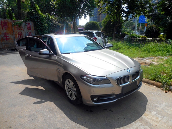 武漢龍膜汽車貼膜寶馬5系全車頂級龍膜套餐
