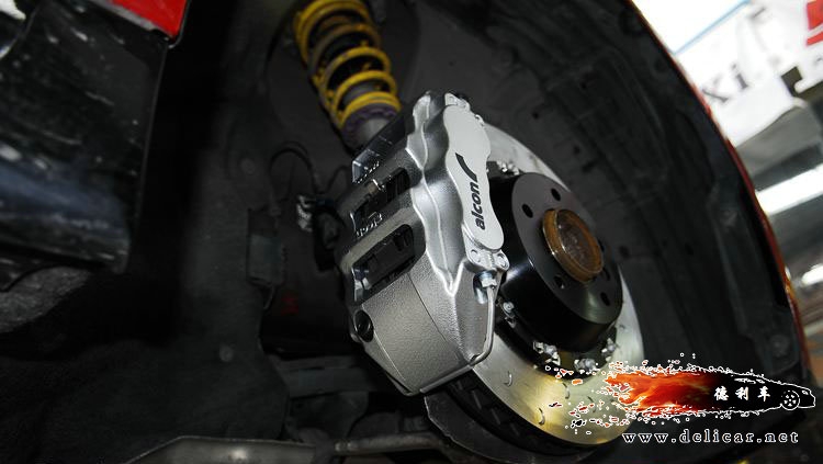 大連改裝寶馬328i Brembo剎車換裝alcon剎車德利車