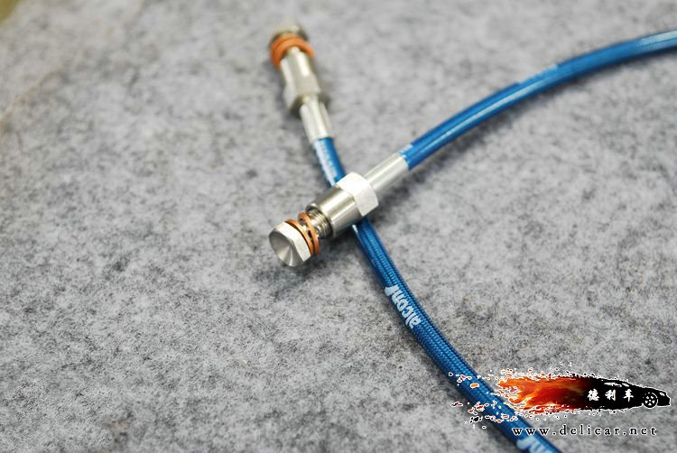 大連改裝寶馬328i Brembo剎車換裝alcon剎車德利車