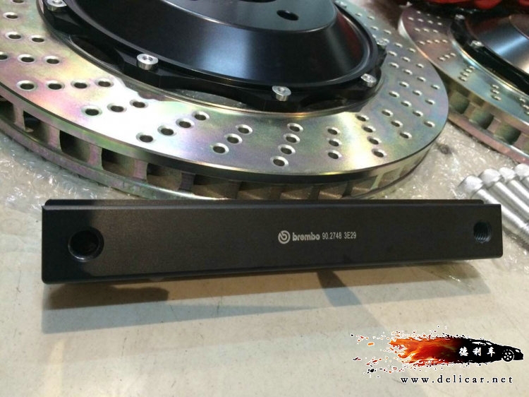 大連改裝寶馬GT5改brembo GT剎車德利車