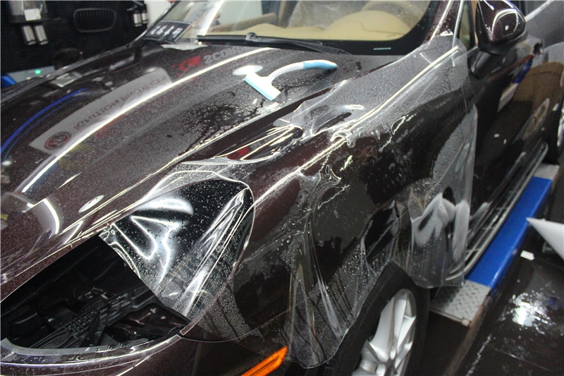 長(zhǎng)沙汽車漆面保護(hù)透明膜 卡宴全車貼透明膜 巨亮PVC價(jià)格實(shí)惠