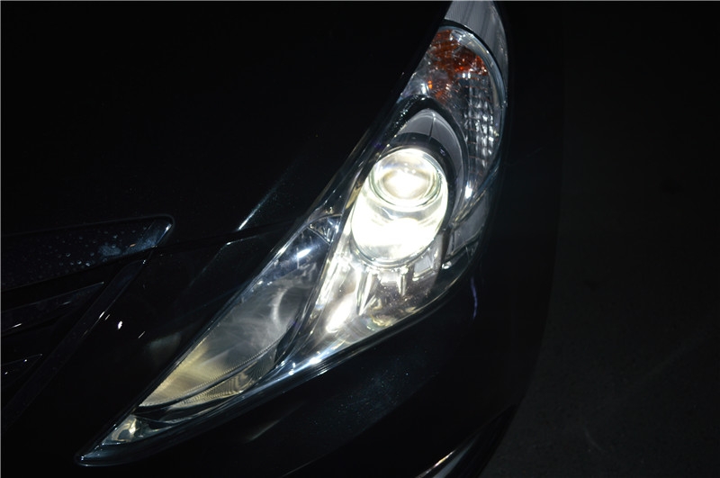 福州汽車燈光升級 現(xiàn)代索八大燈改裝奧迪Q5雙光透鏡歐司朗氙氣燈 福州榮海汽車照明