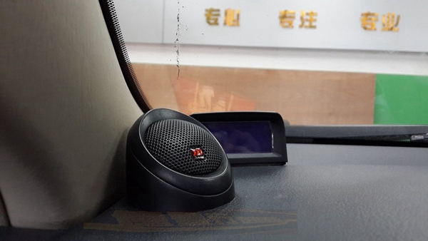 中山億豐行汽車音響改裝.尋找適合聲——豐田花冠汽車音響改裝